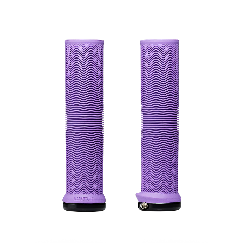 Title LO1 Grips